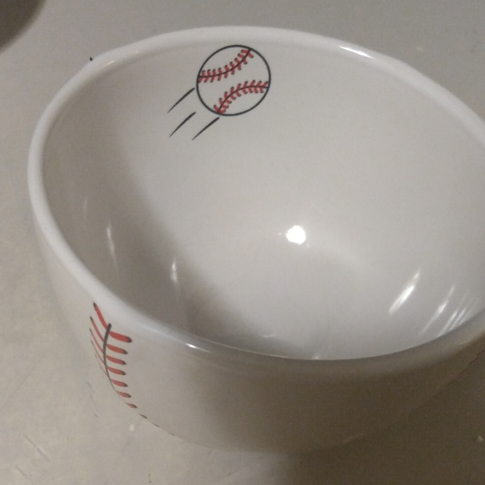 Vintage baseball cup . No chips cracks etc. Very nice quality.  .